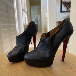 Christian Louboutin leather platform pumps 40.5